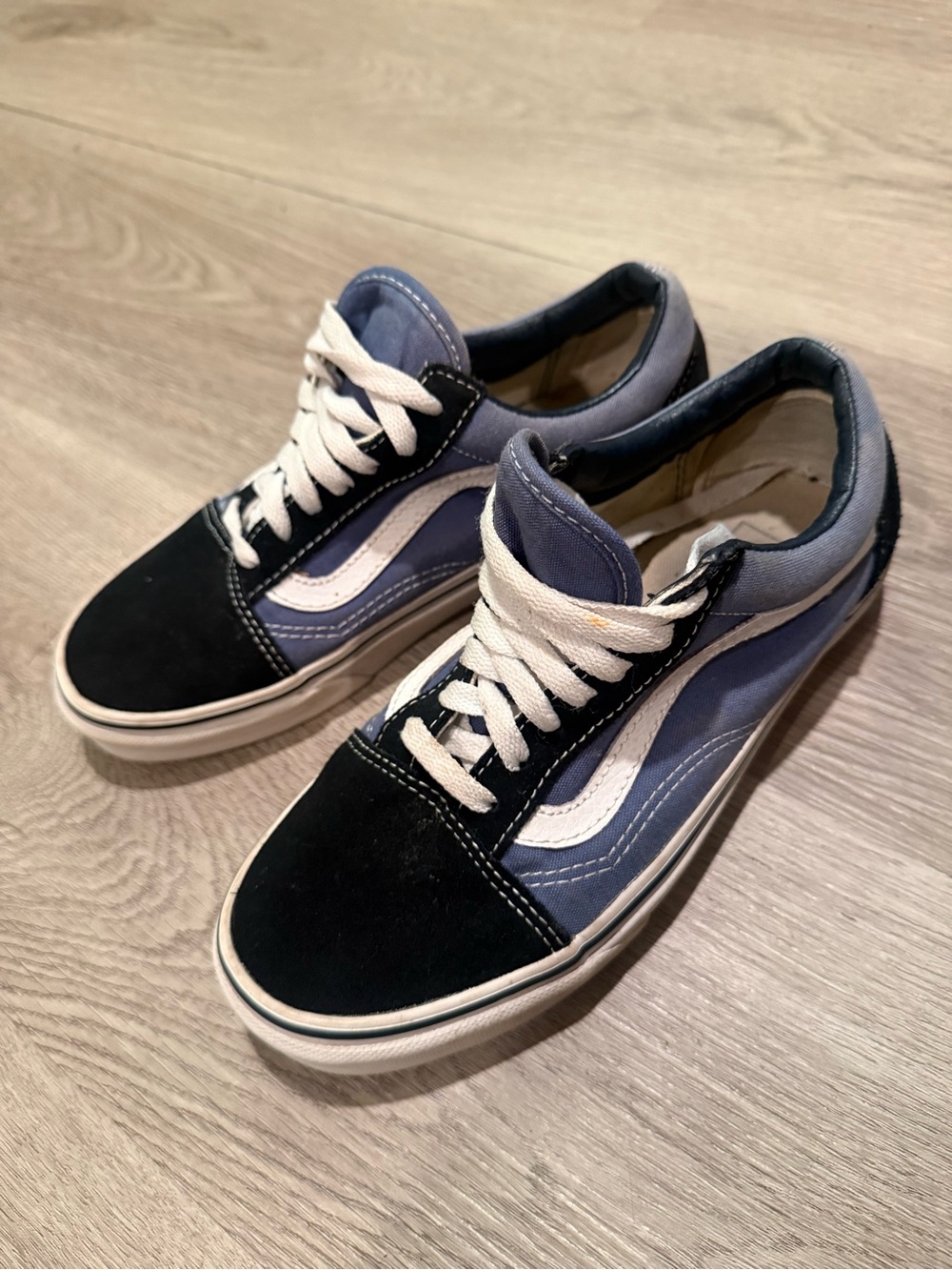 Old Skool Vans Skate Sneakers in Black and Blue